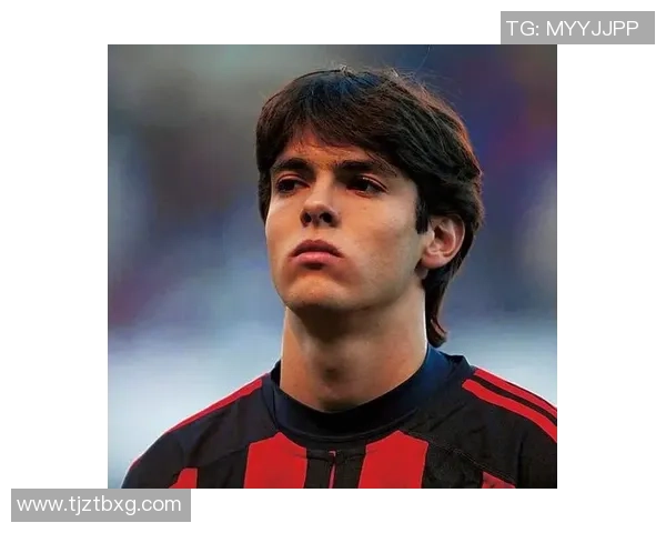 温柔动漫风格足球明星头像女角色的创意设计与表现分析 温柔动漫风格足球明星头像女角色的创意设计与表现分析